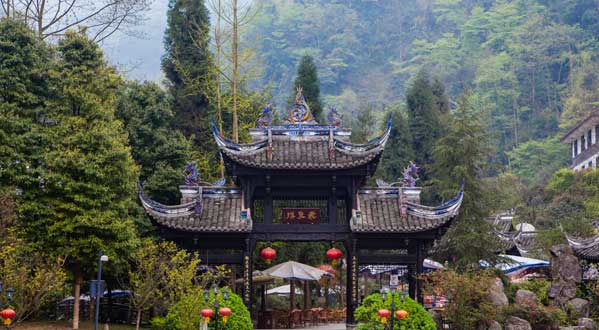 四川都江堰+青城山+灌县古城2日游
