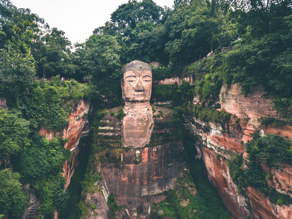 峨眉山旅游