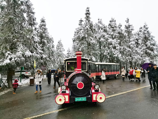 武隆仙女山小莉_06 武隆仙女山小莉_06